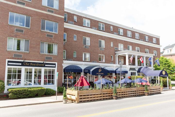 Hotel 4 of 53