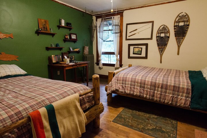 Room 35 of 43