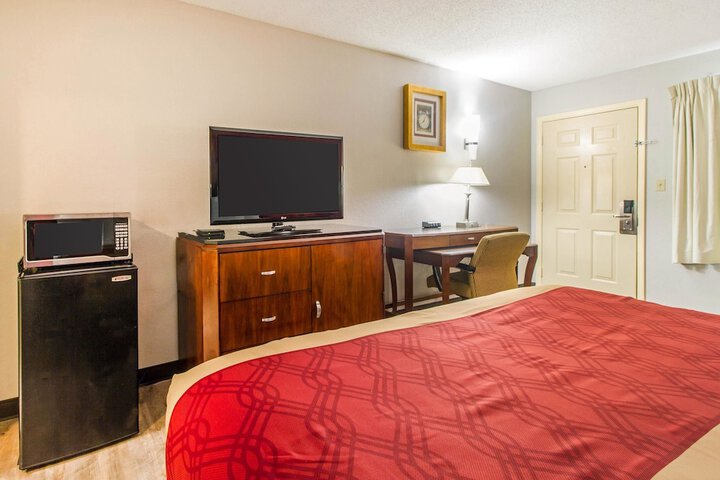 Room 20 of 35