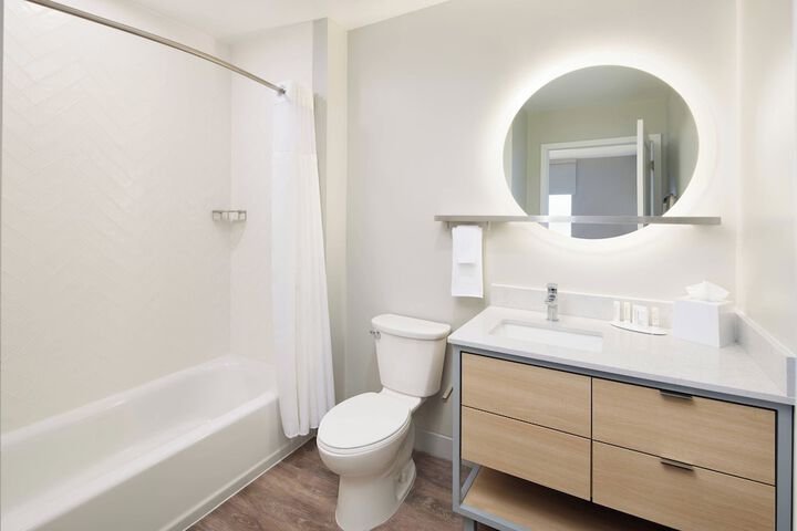 TownePlace Suites by Marriott Plant City
