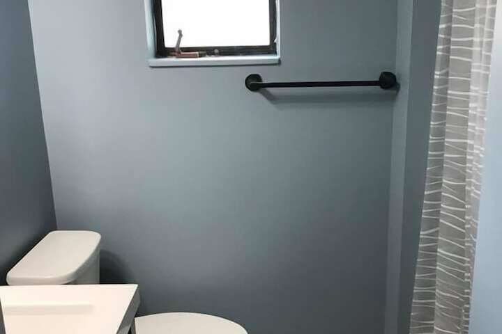 Room 13 of 22