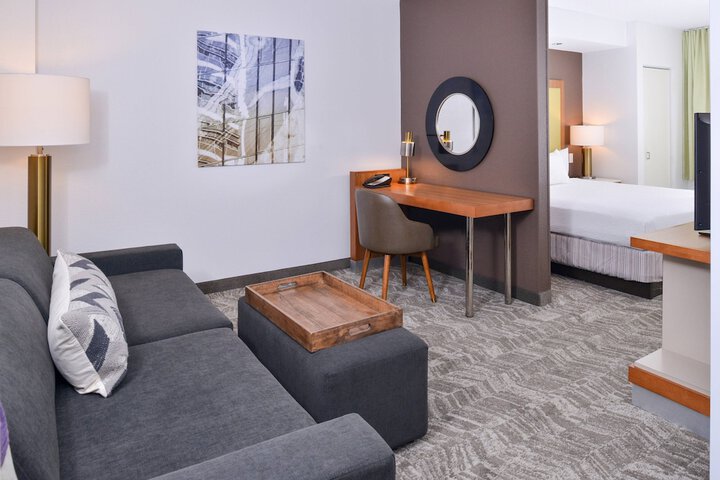 Room 22 of 30
