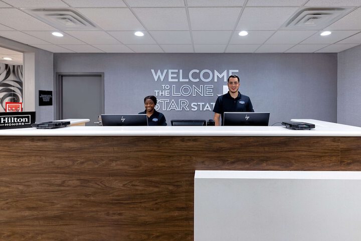 Hampton Inn & Suites Nacogdoches