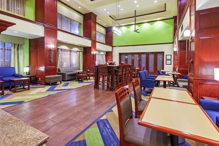 Hampton Inn & Suites Tulsa North / Owasso