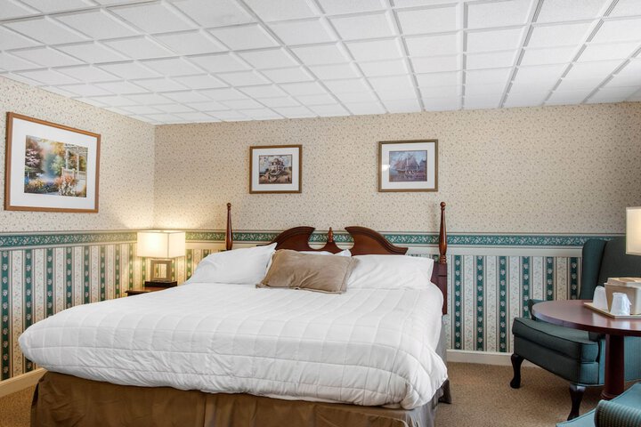 Room 48 of 56