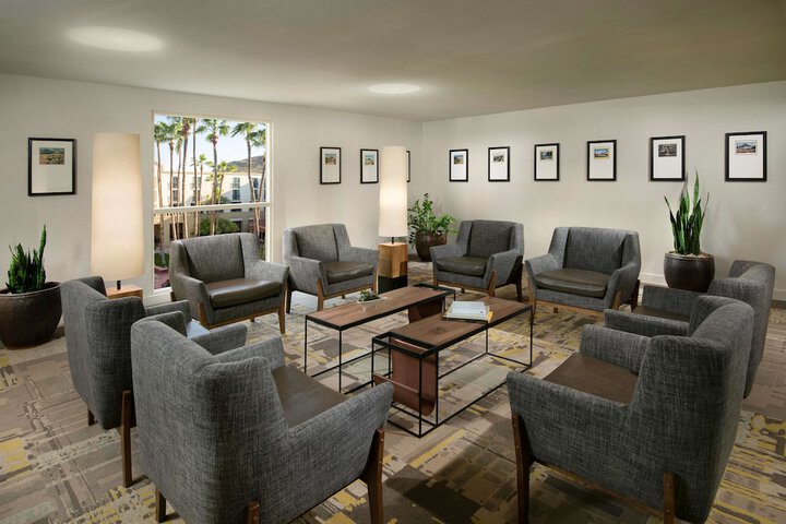 Hotel Interior 10 of 32