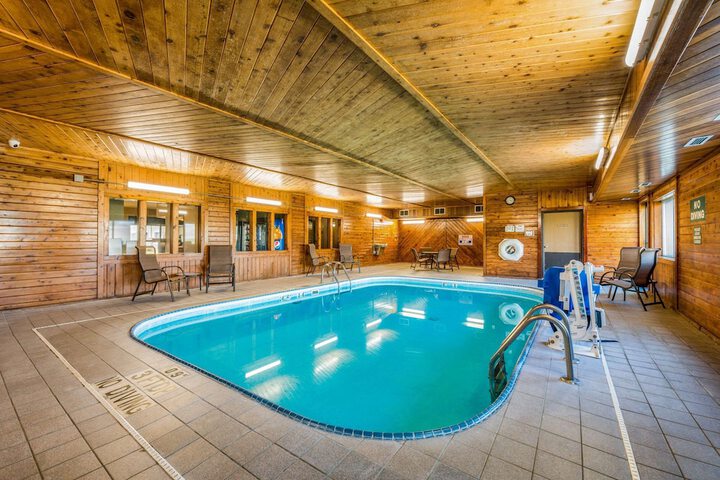 Pool 4 of 31