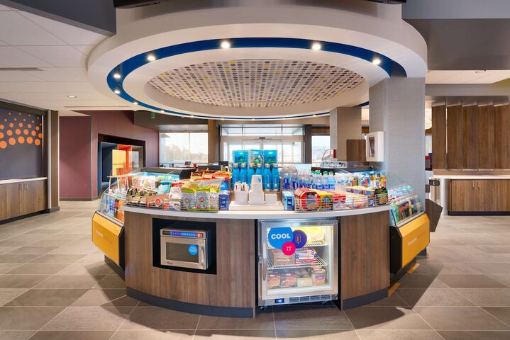 Tru by Hilton Clearfield Hill Air Force Base UT