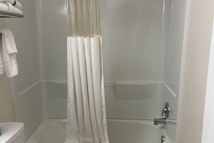 Ramada by Wyndham West Atlantic City