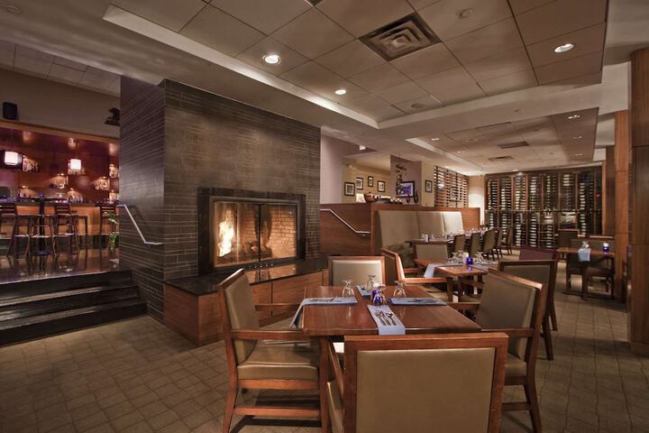 The Saratoga Hilton