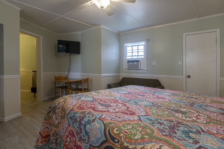 Room 203 of 309