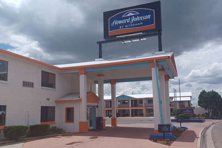 Howard Johnson by Wyndham Springerville