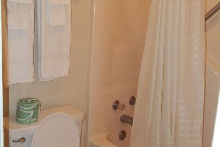 Americas Best Inn Brinkley