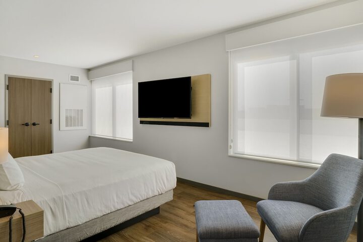 Room 21 of 60