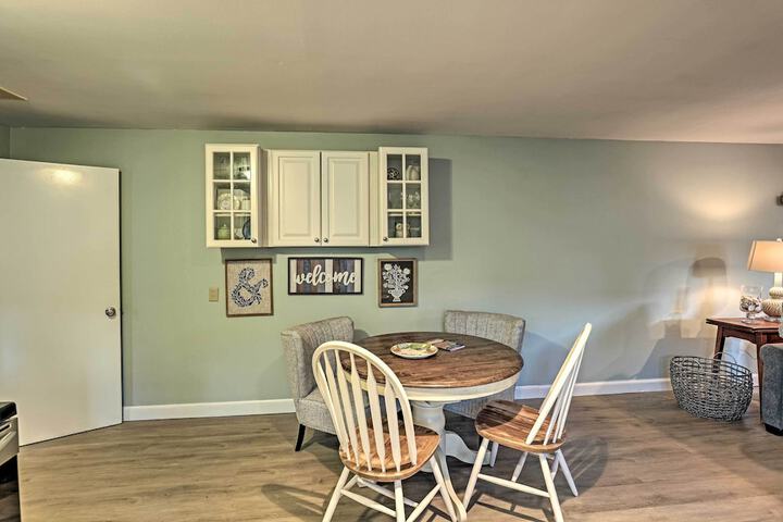 Newly Renovated Penn Yan Apartment 1 Mi to Lake!