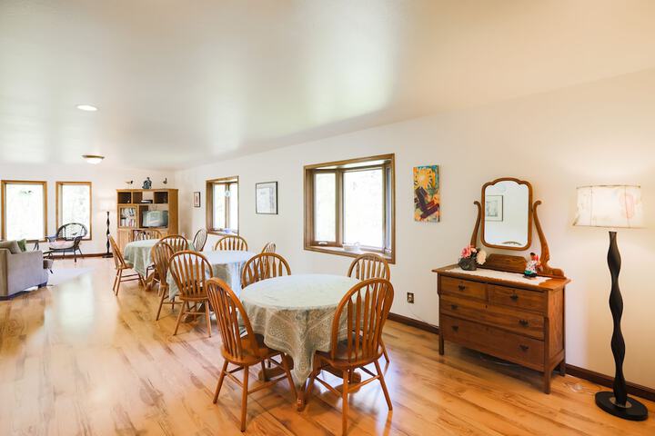 Room 5 of 48
