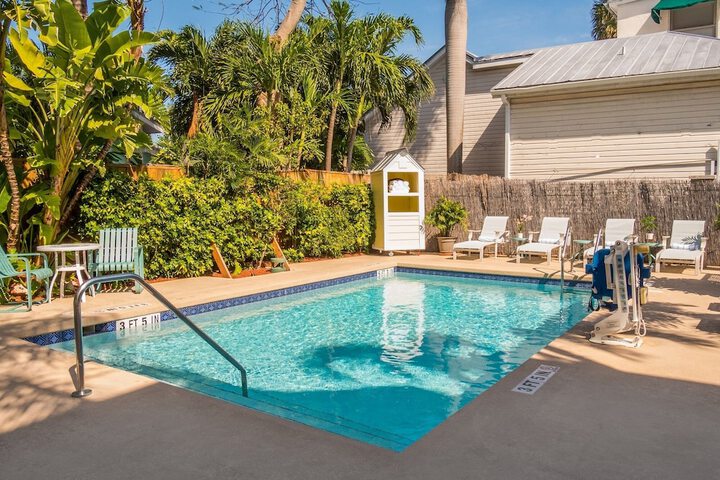 Pool 7 of 26
