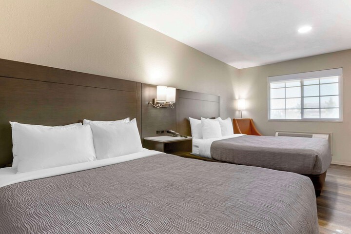 Room 7 of 30
