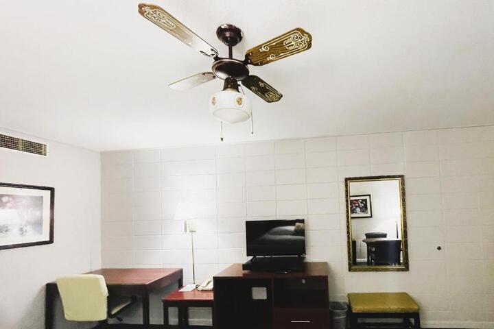 The Madison Inn Motel