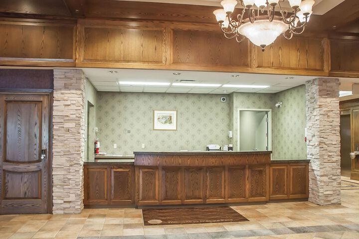Hotel Interior 17 of 37