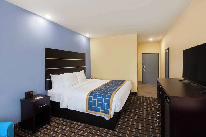 Room 19 of 21