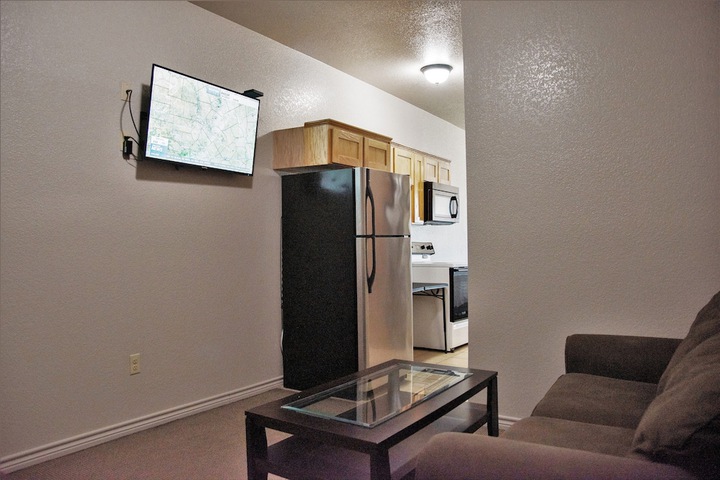 Room 6 of 19