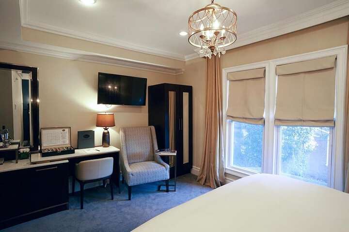 Room 75 of 117