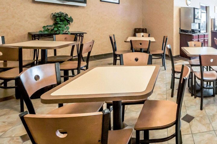 Sleep Inn & Suites Shamrock