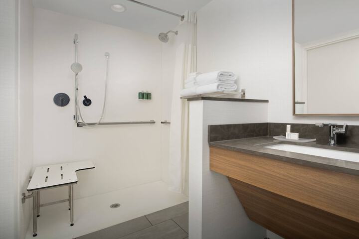 Room 20 of 23