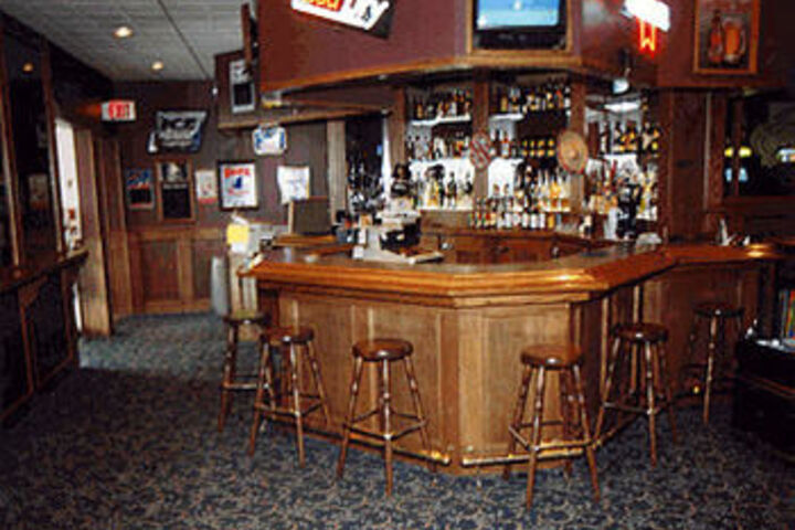 Weyburn Inn