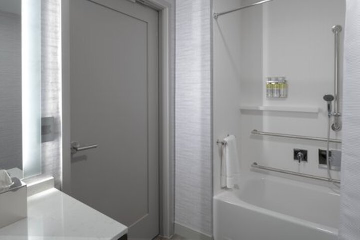 Room 74 of 180