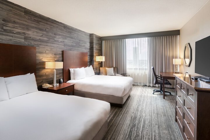 DoubleTree by Hilton Hotel & Suites Houston by the Galleria