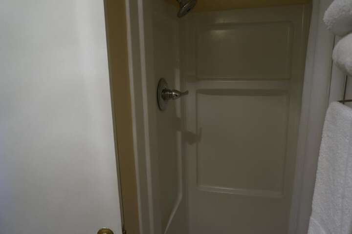 Room 19 of 28
