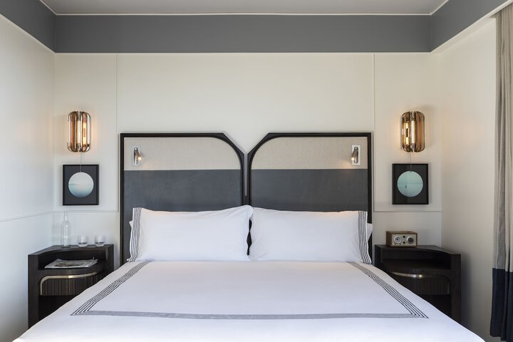 Room 21 of 82