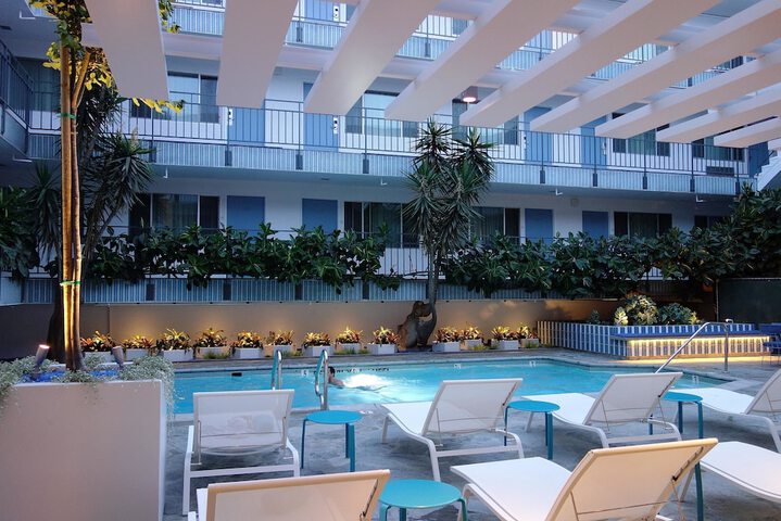 Pool 13 of 85