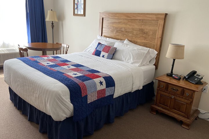 Country Inn of Hazlet