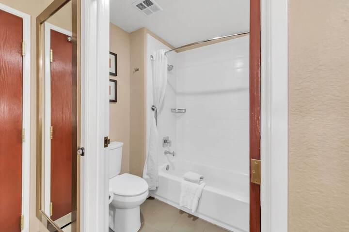 Comfort Suites Lakewood - Denver