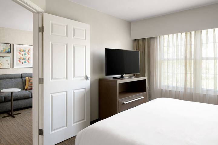 Room 48 of 73