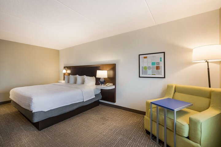 Hampton Inn McHenry