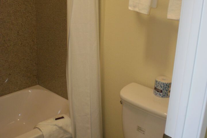 Executive Inn
