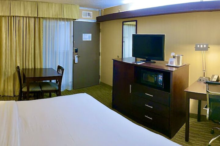Room 41 of 93