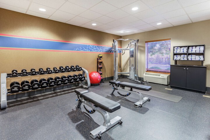 Hampton Inn & Suites Chicago-Libertyville