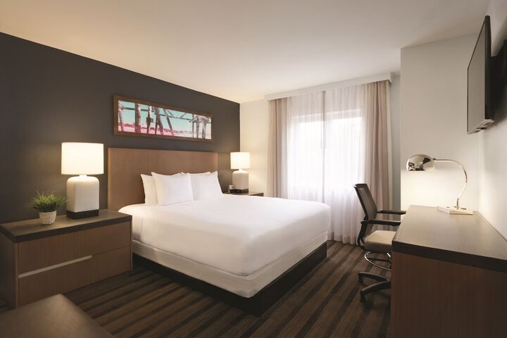 Room 15 of 34