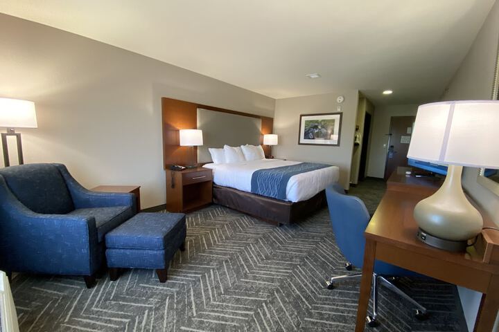 Room 44 of 72