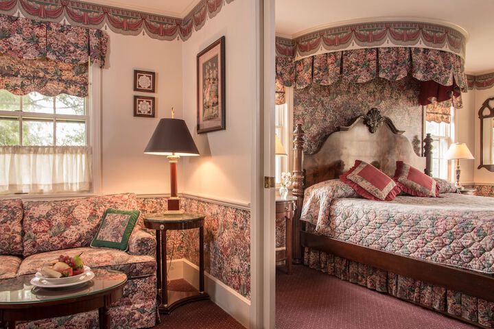 Room 6 of 27
