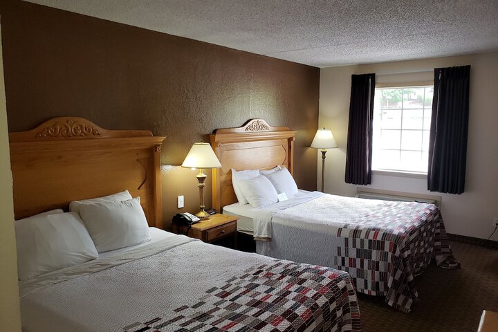 Room 28 of 34