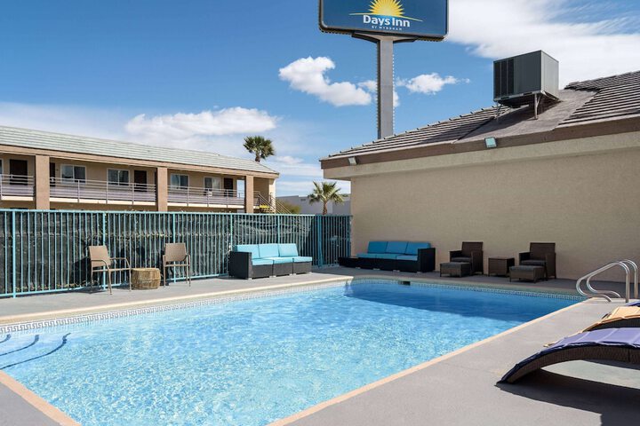 Days Inn by Wyndham Las Vegas Airport Near the Strip