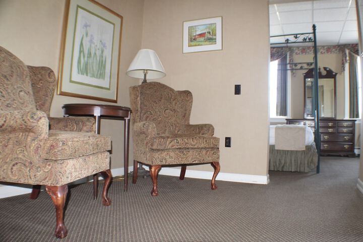 Waynebrook Inn Est 1865