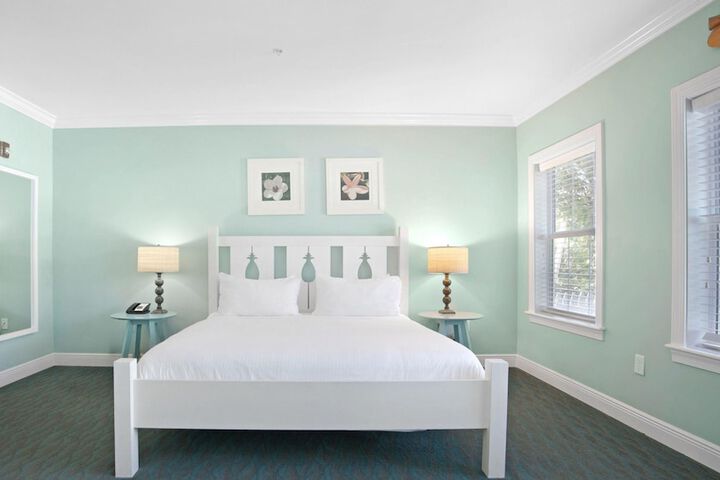 Tranquility Bay Beachfront Hotel and Resort