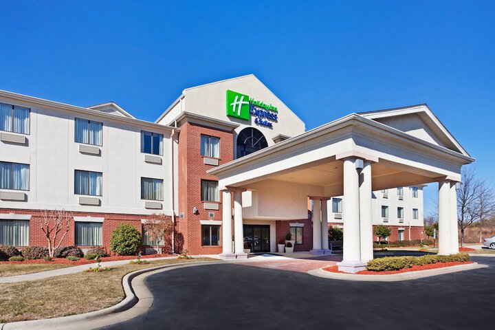 HOLIDAY INN EXPRESS & SUITES REIDSVILLE by IHG